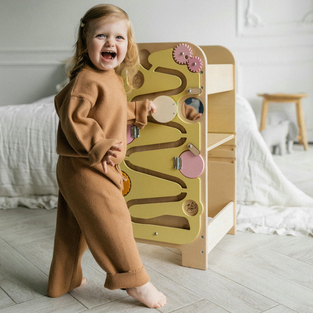 Lärtorn PLAY 5-i-1 – växande lärtorn med aktivitetspanel, 75 cm – Vanille – BusyKids