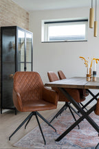 Harbo Matstol med snurrfunktion – Vintage Brun PU