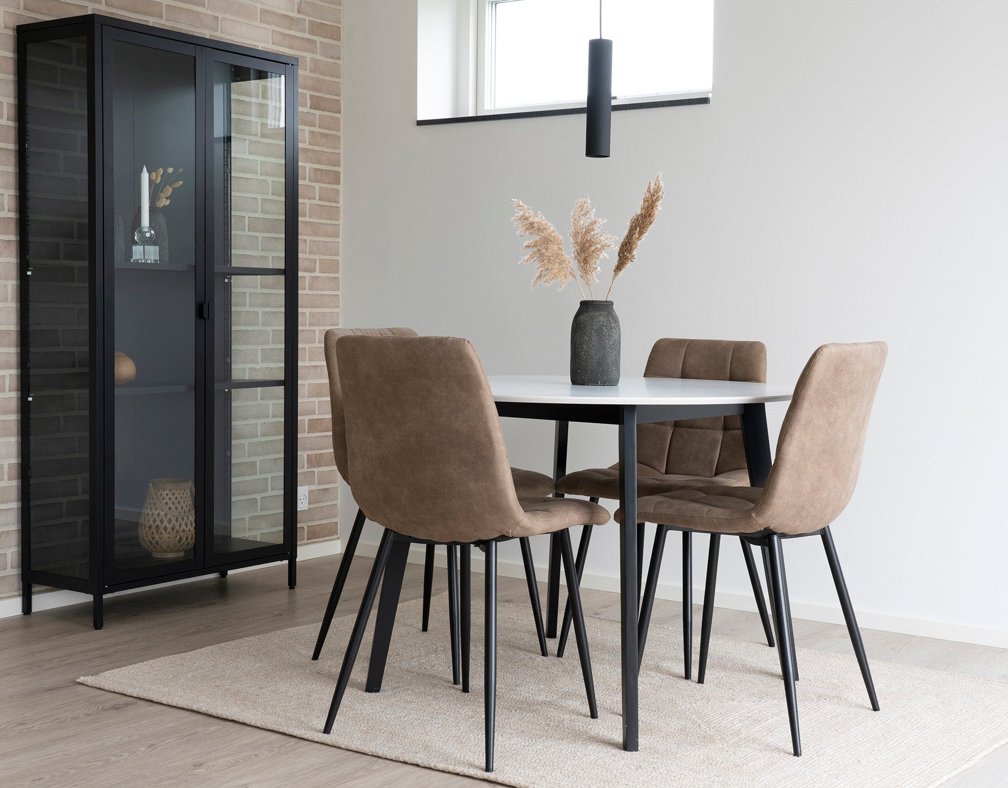 Middelfart Matstol – Ljusbrun Sammet