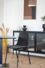 Madalena Matstol – Svart