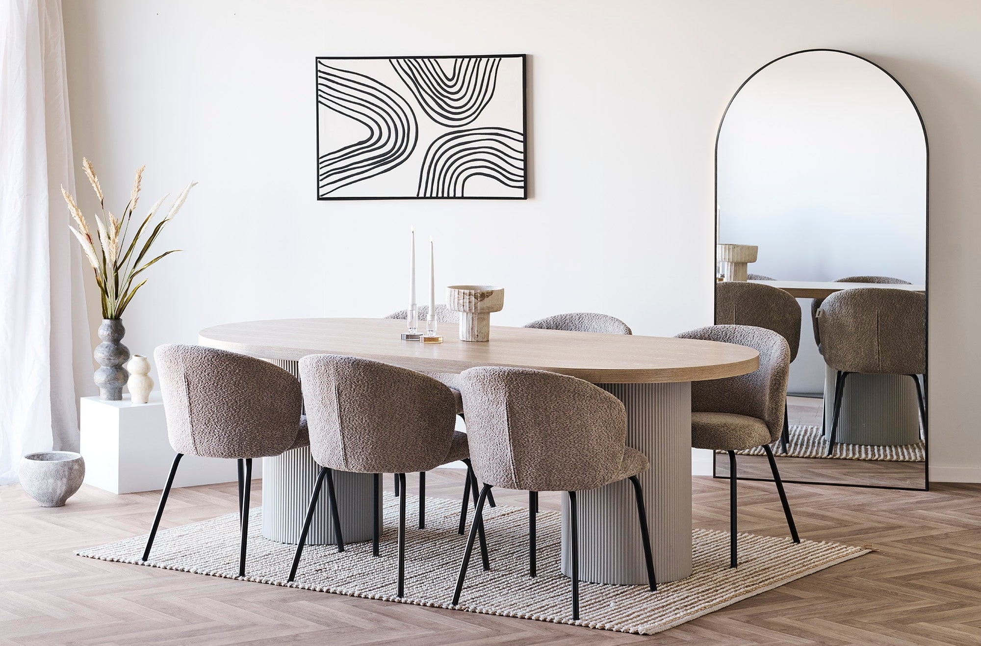 Safira Matstol – Beige Bouclé