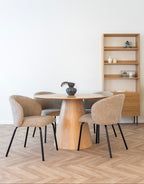 Safira Matstol – Beige Bouclé