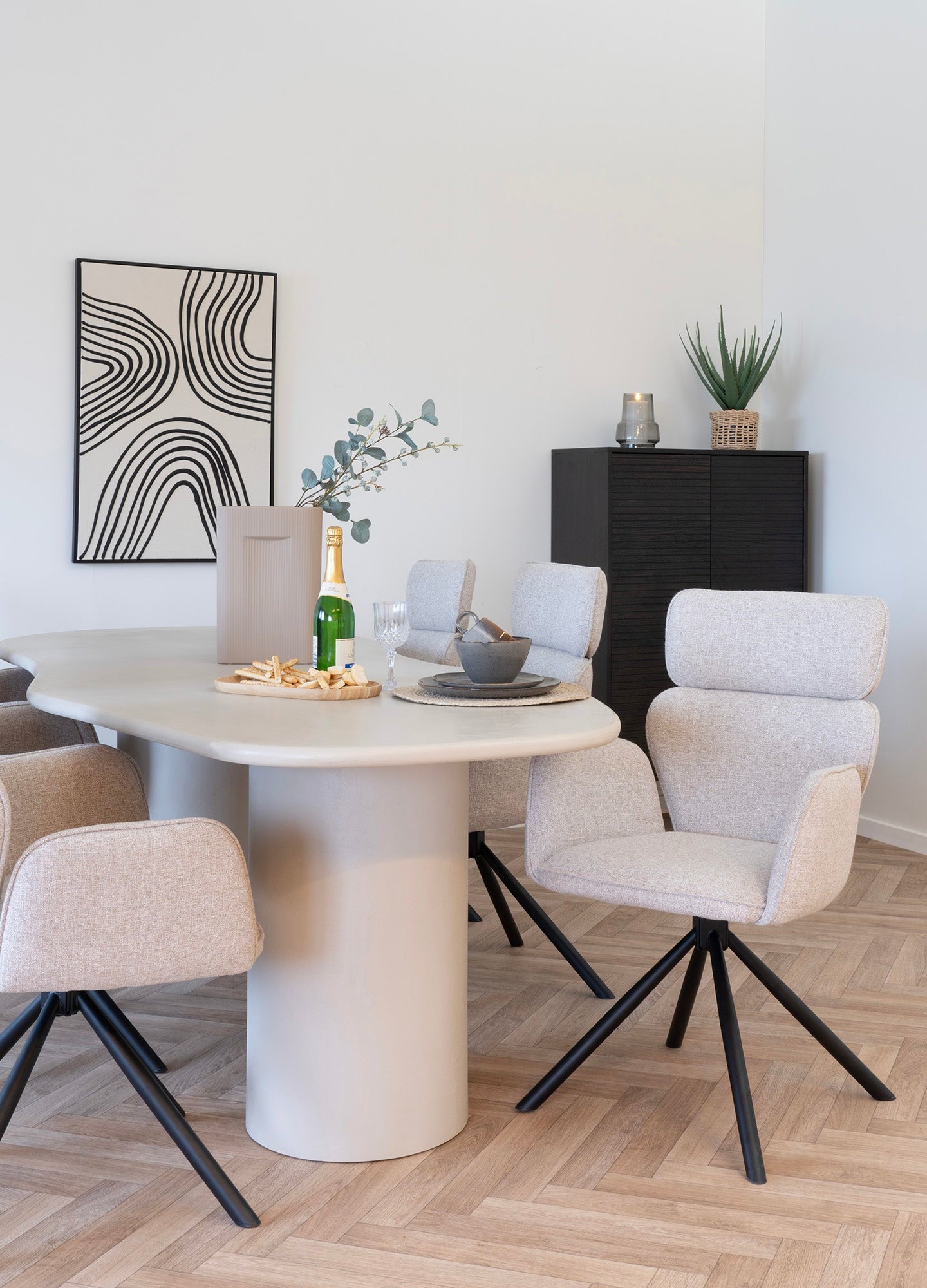 Cordoba Matstol med snurrfunktion – Sand