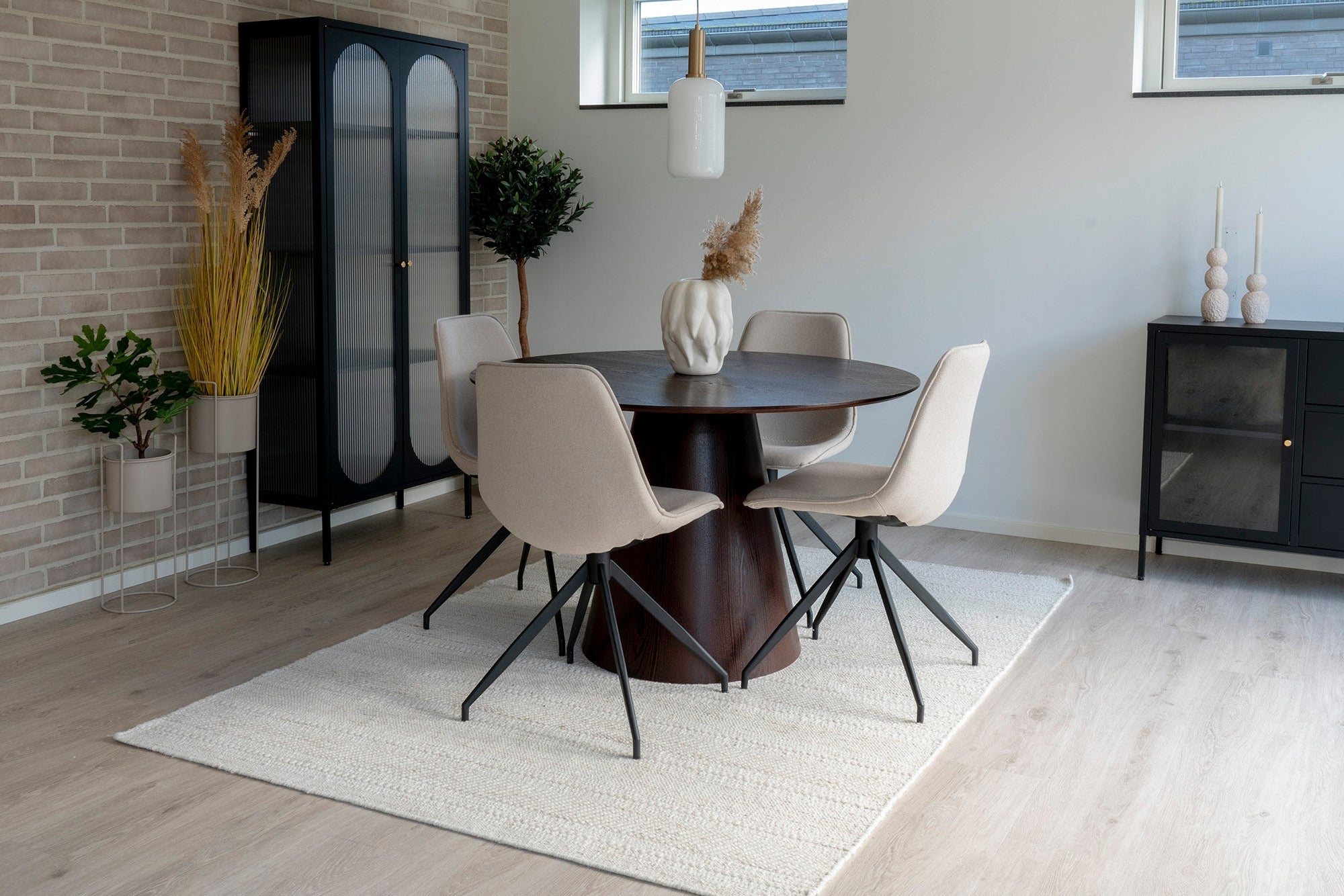 Bolton Matbord ø120