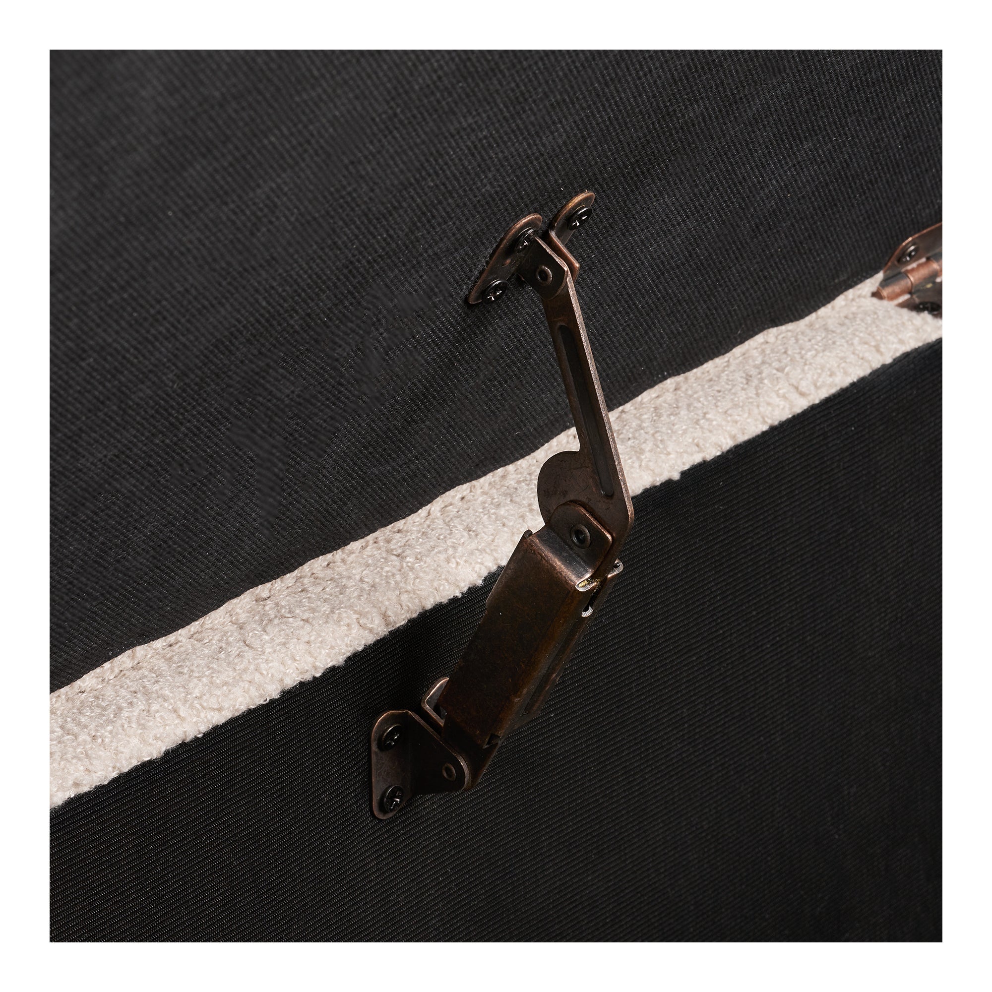 Harlow Bänk med Förvaring – Beige