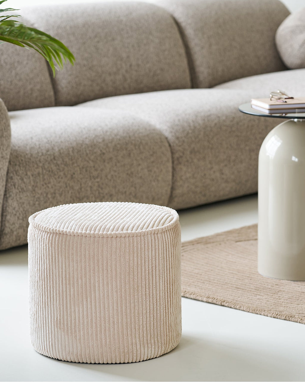 Taupo Puff – Beige