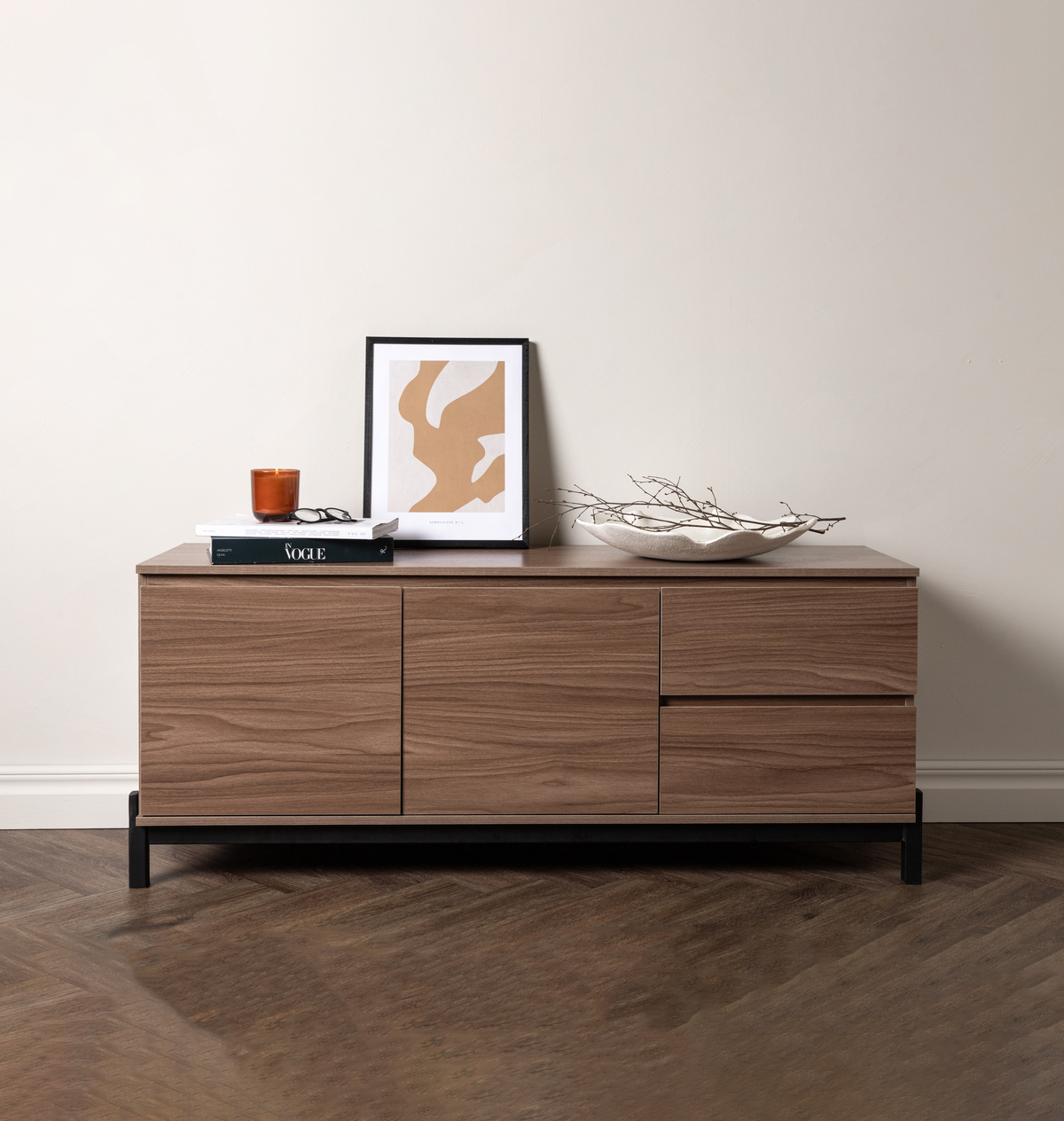 Corpus Byrå 40 x 56 x 138