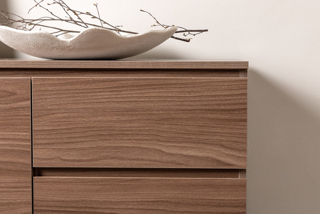 Corpus Byrå 40 x 56 x 138