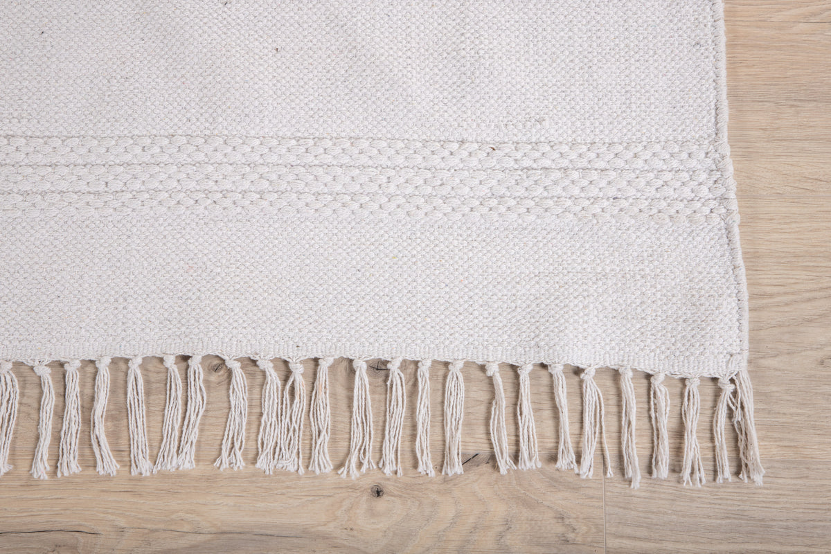 Nico Rektangulära Mattor 230 x 160 Off-white