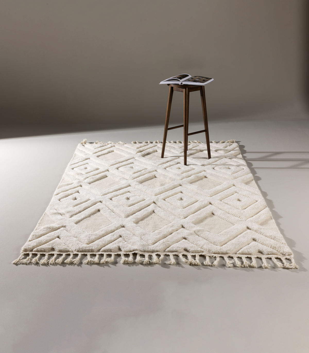 Dahlia Rektangulära Mattor 300 x 200 Vit