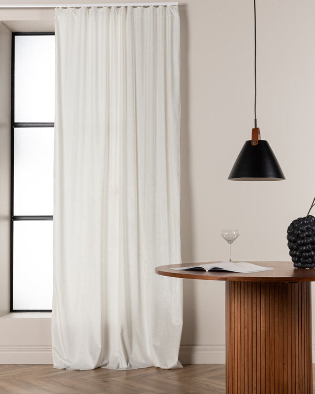 Mary Gardiner 250 × 135