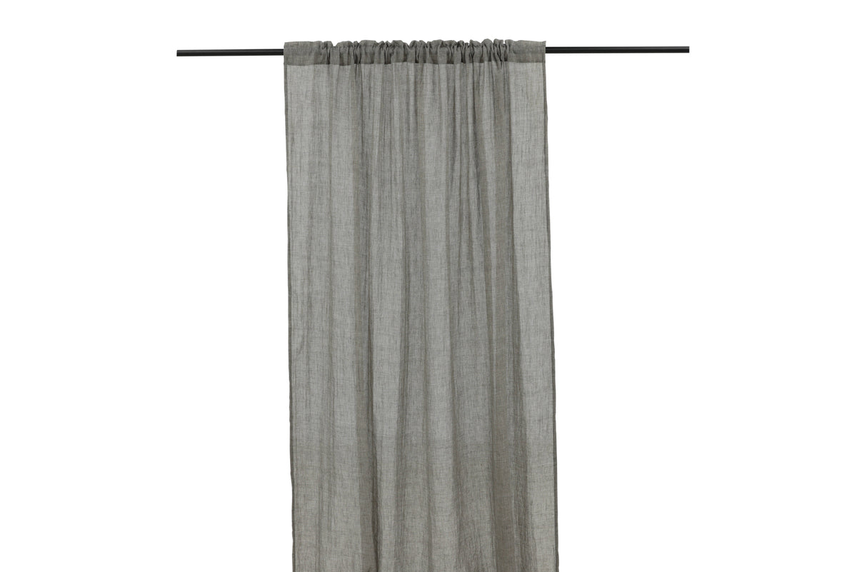 Elena Gardiner 240 x 135