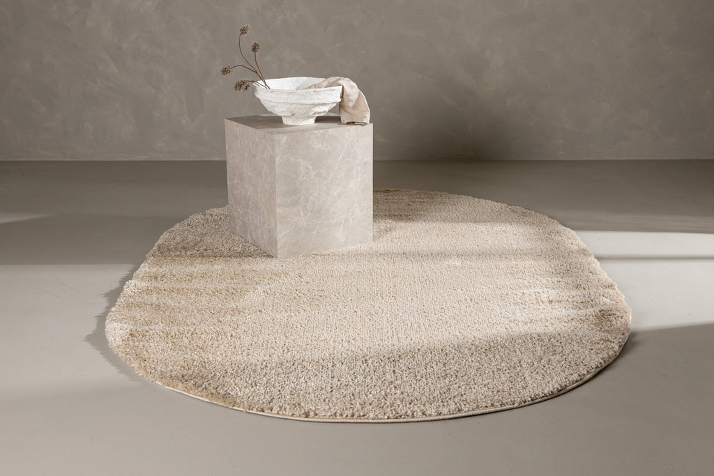 Walter Oval Matta – Beige 340 x 240