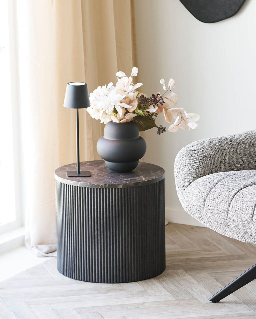 Rota Sidobord – Marmorlook Mörkbrun