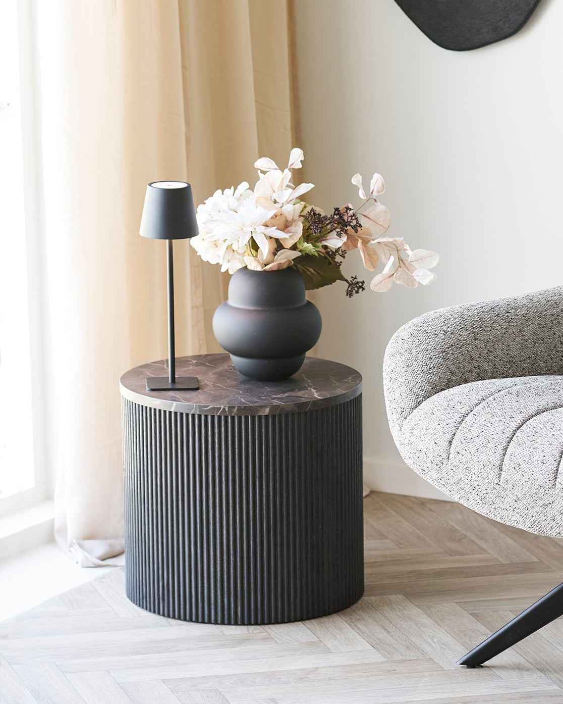 Rota Sidobord – Marmorlook Mörkbrun