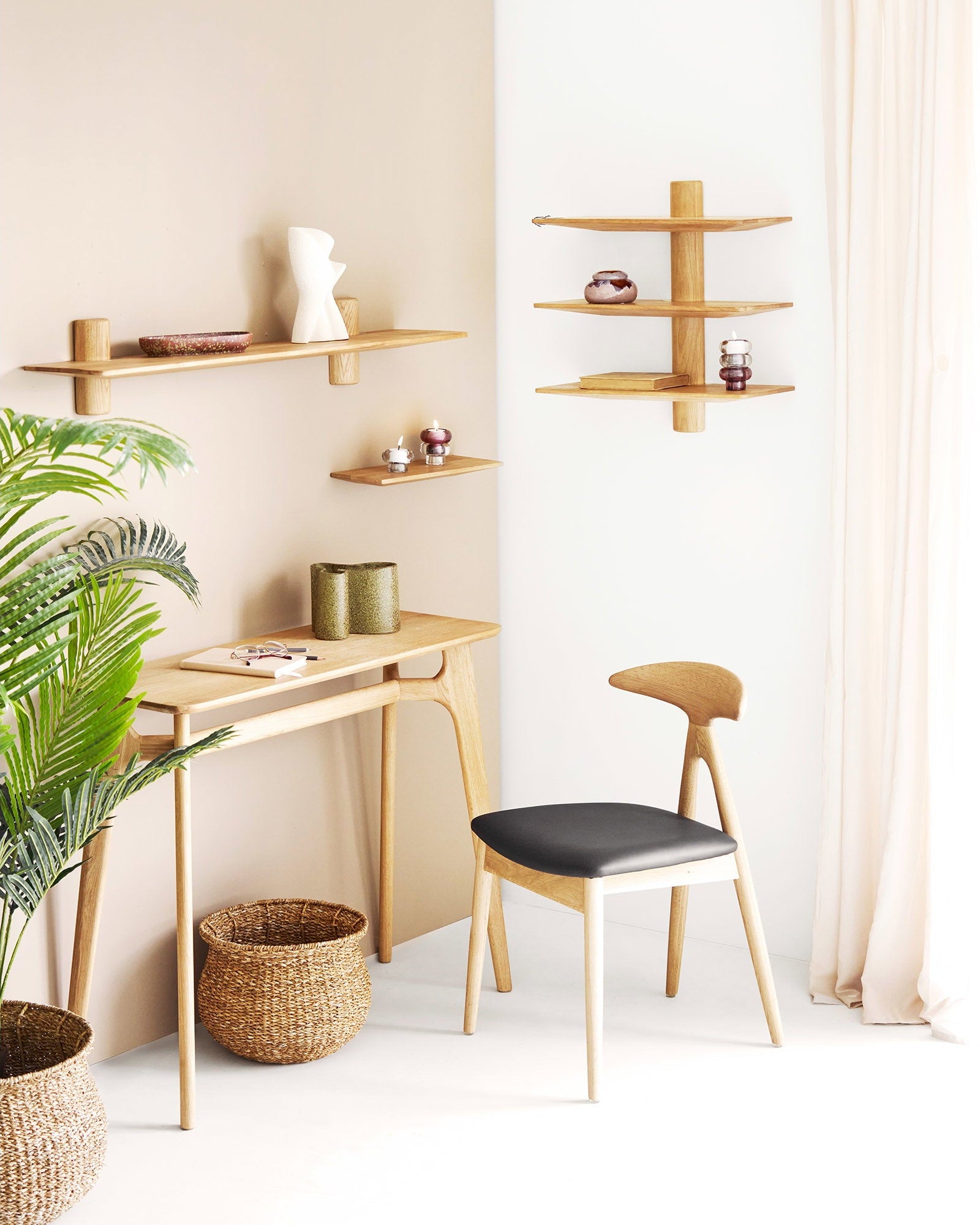 Rennes Konsolbord – Ek