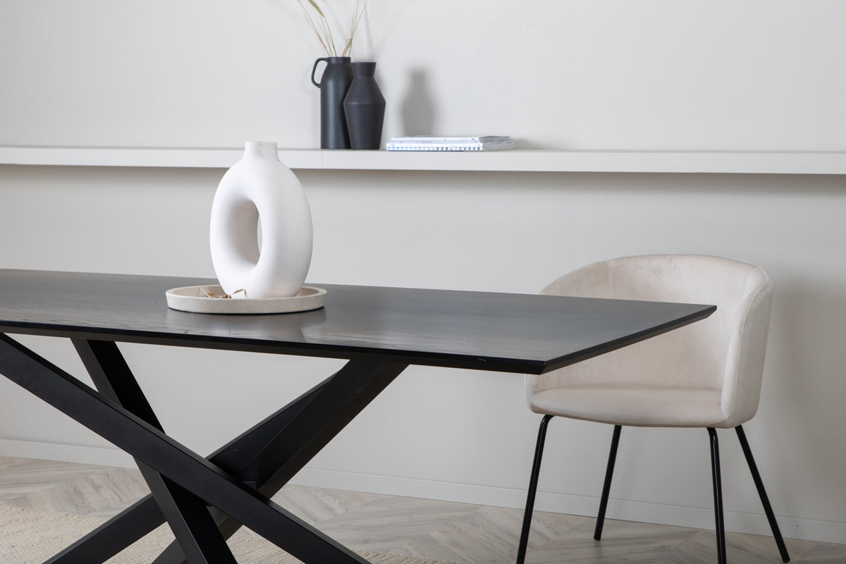 Piazza Matbord – 180x90 Svart