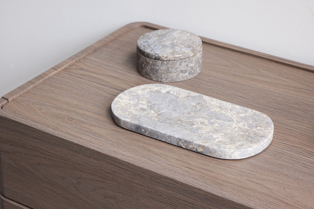 Noble Byrå 100 x 60 x 48