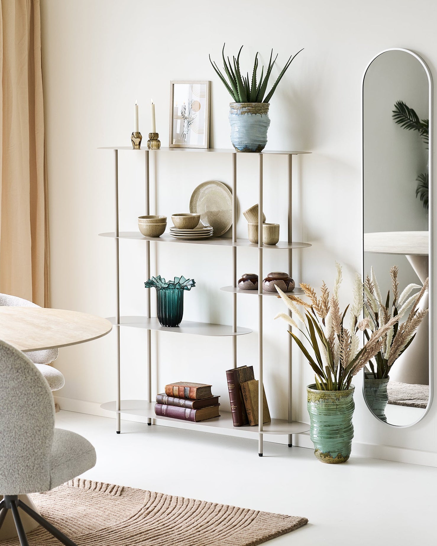 Rieti Hylla – Sand