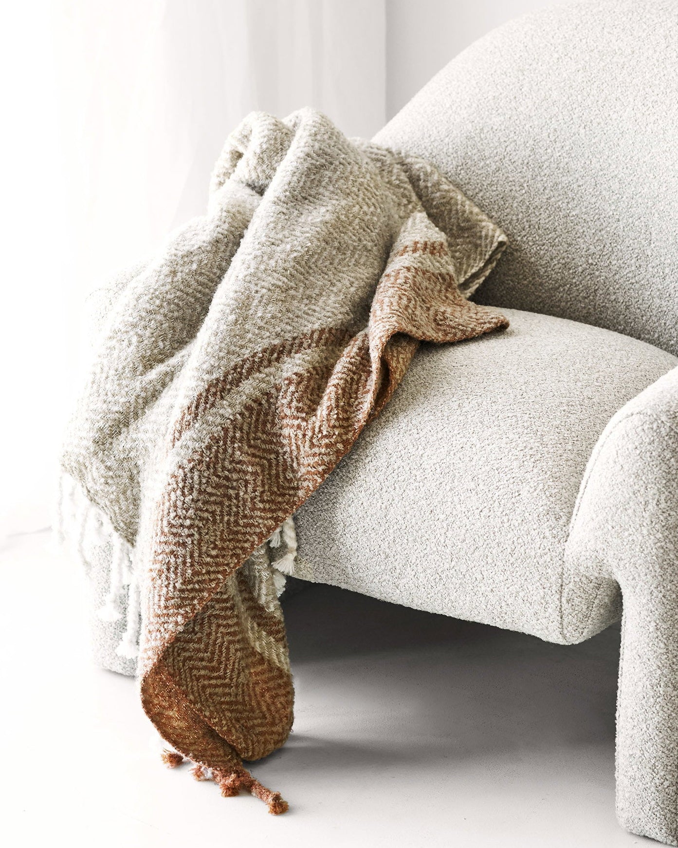 Almora Pläd – Beige / Guldorange