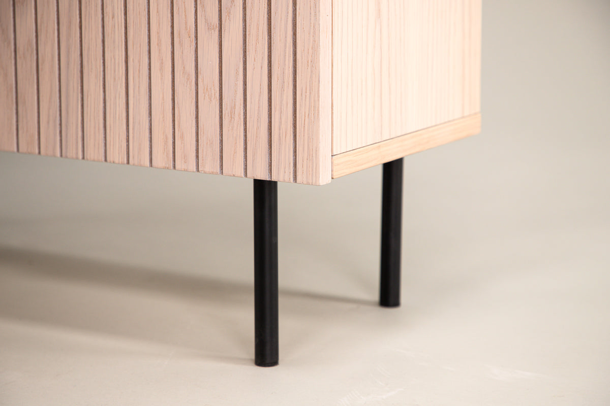 Björkön Skåp 30 x 103 x 80 Vitputsad