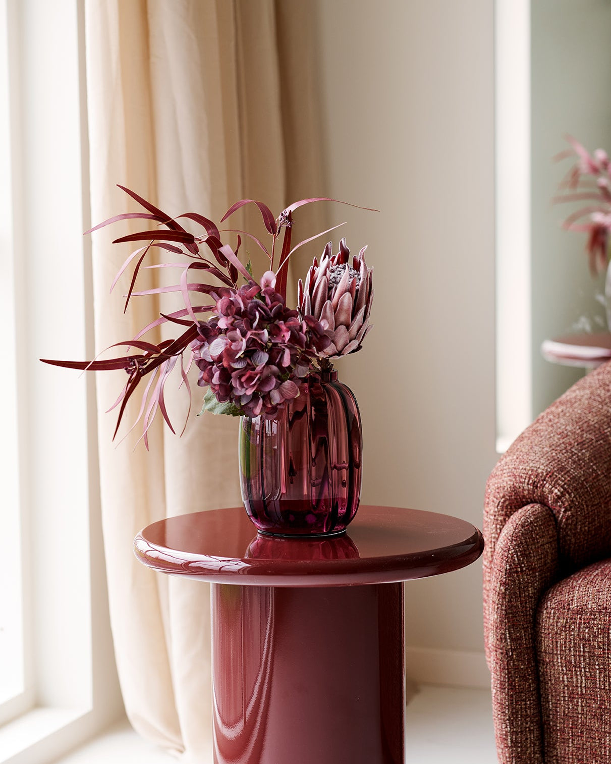 Rödfärgat Munblåst Vas