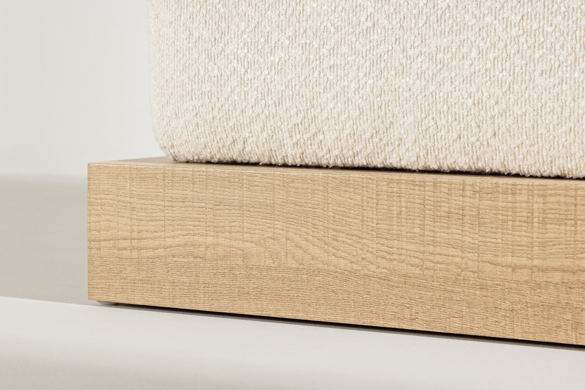 Ivy Ottoman 70 x 45 x 100 Vit