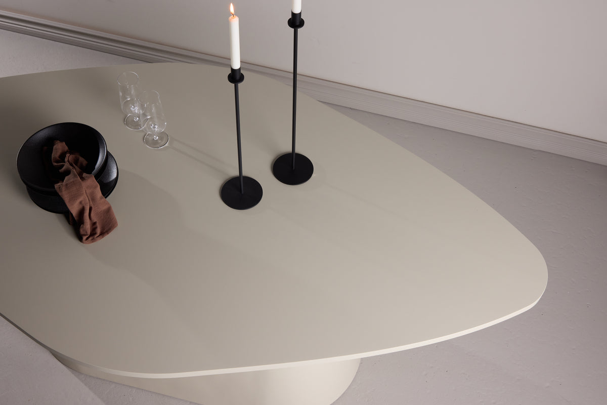 Diamond Ovala Matbord 210 x 110 Beige