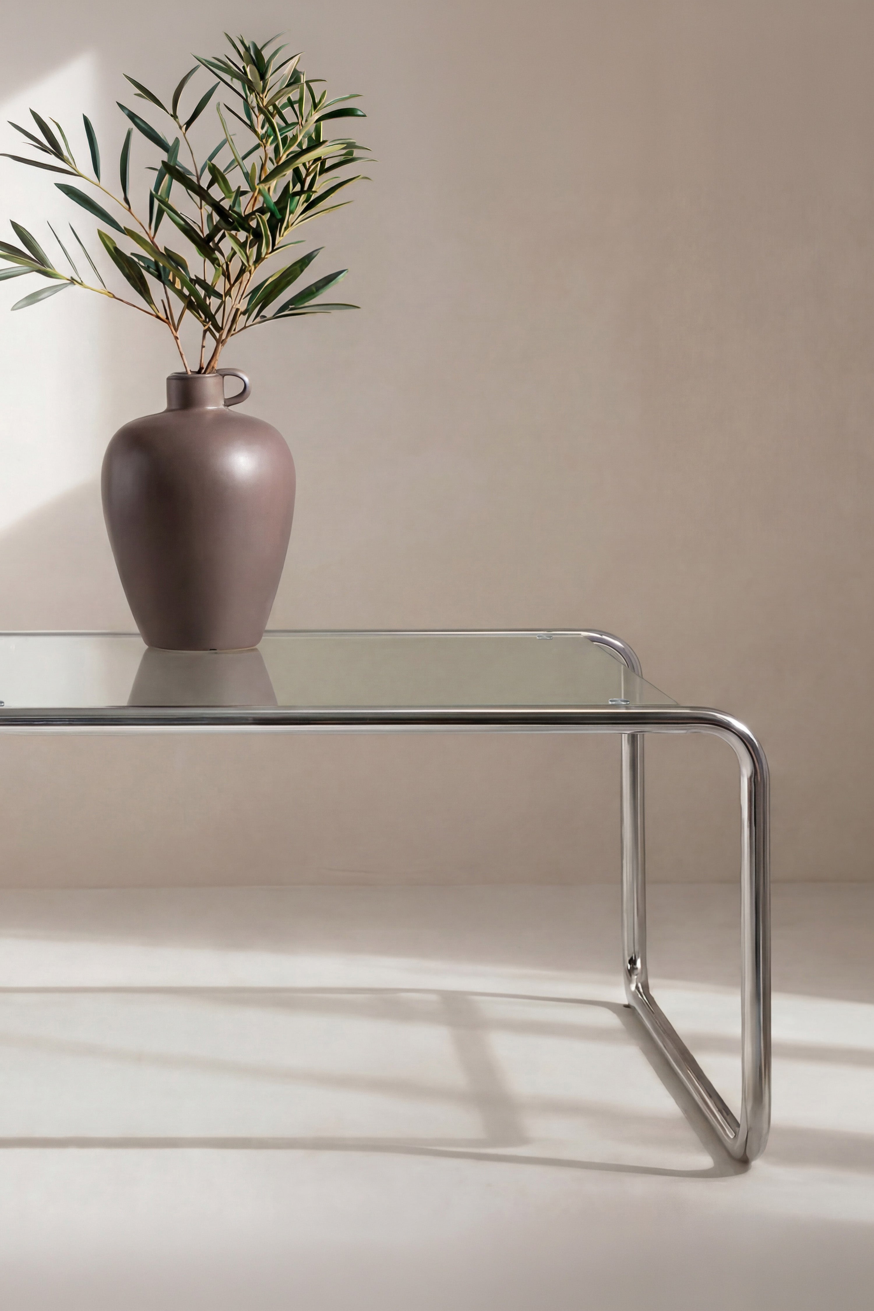 Saturnus Soffbord i Glas med Silverfärgad Metallram – 120 cm