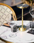 Lyneham Bordslampa – Mässing