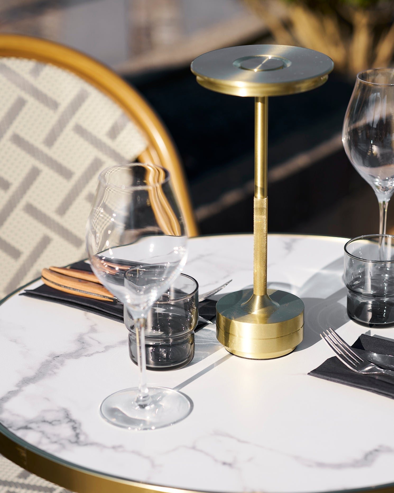 Lyneham Bordslampa – Mässing