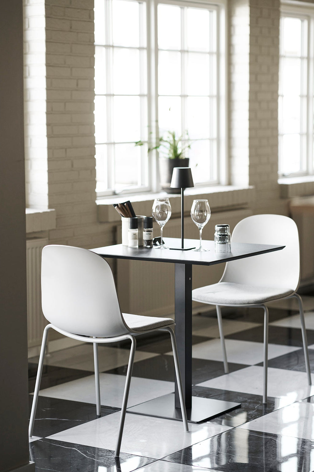 Bradford Bordslampa – Svart