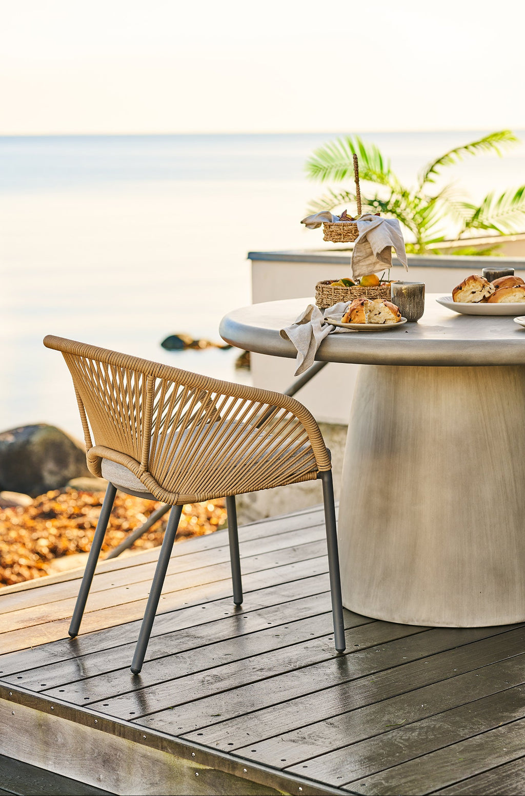 Novella Stol – Beige / Sand