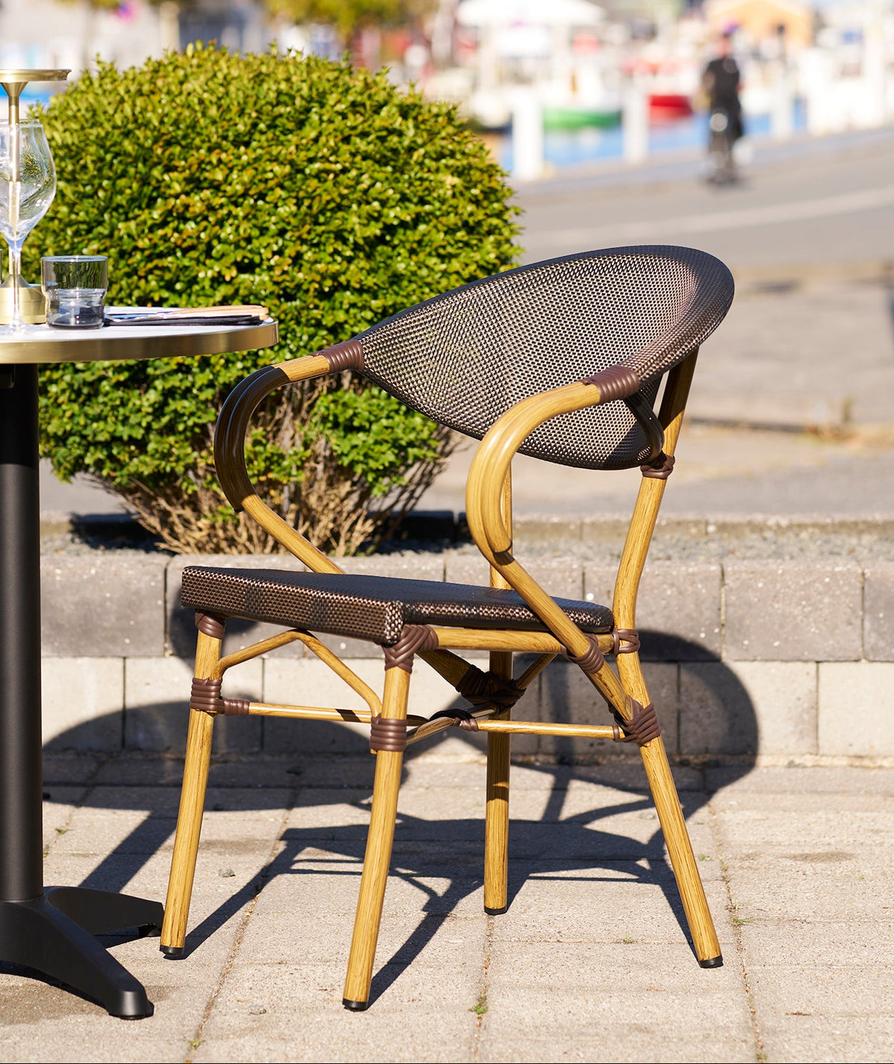 Calda Utestol – Mörkbrun