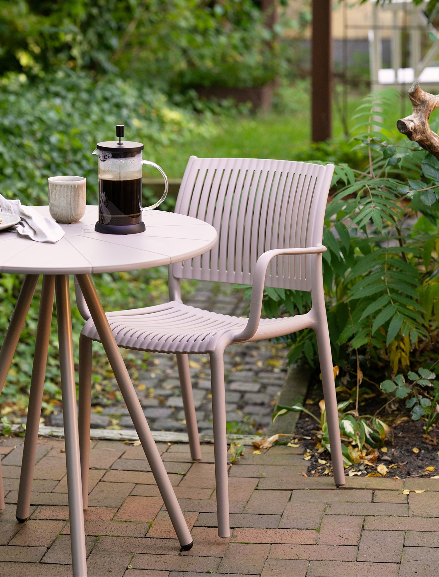 Manzano Stol med armstöd – Taupe