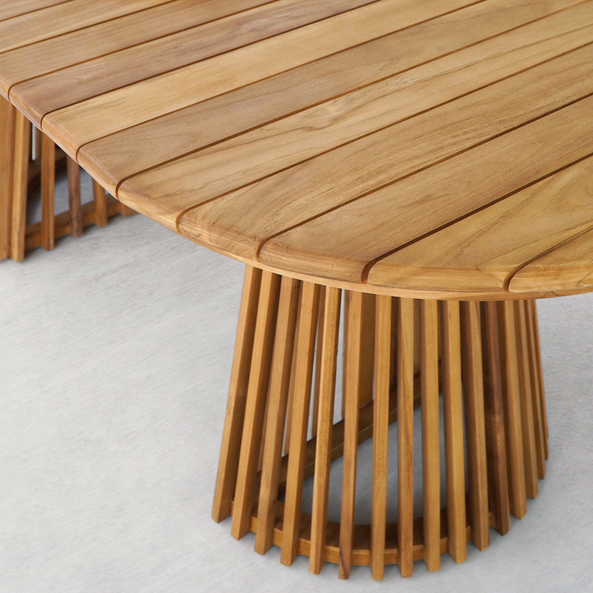Berja Matbord – Teak Natur