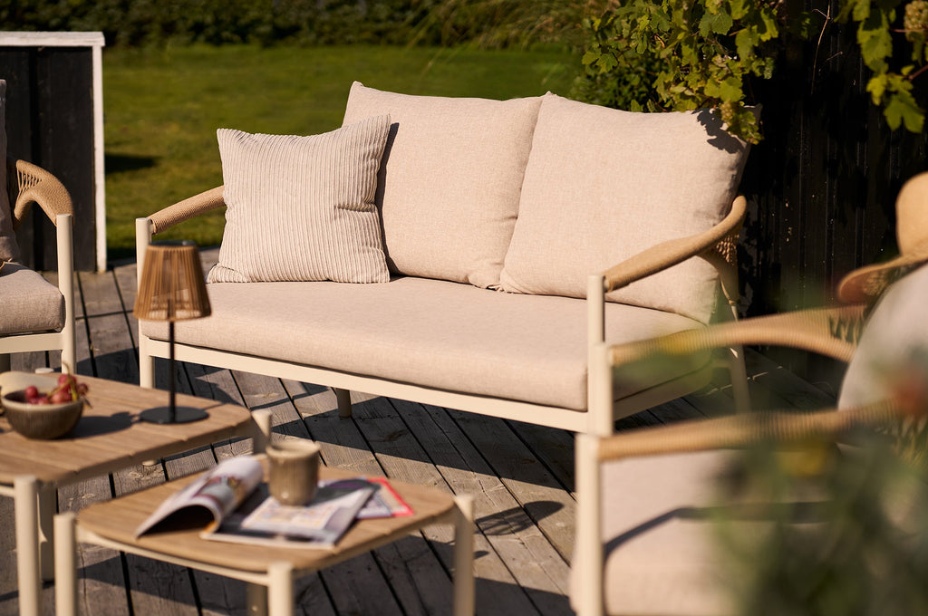 Abela Lounge Set – Sand / Natur