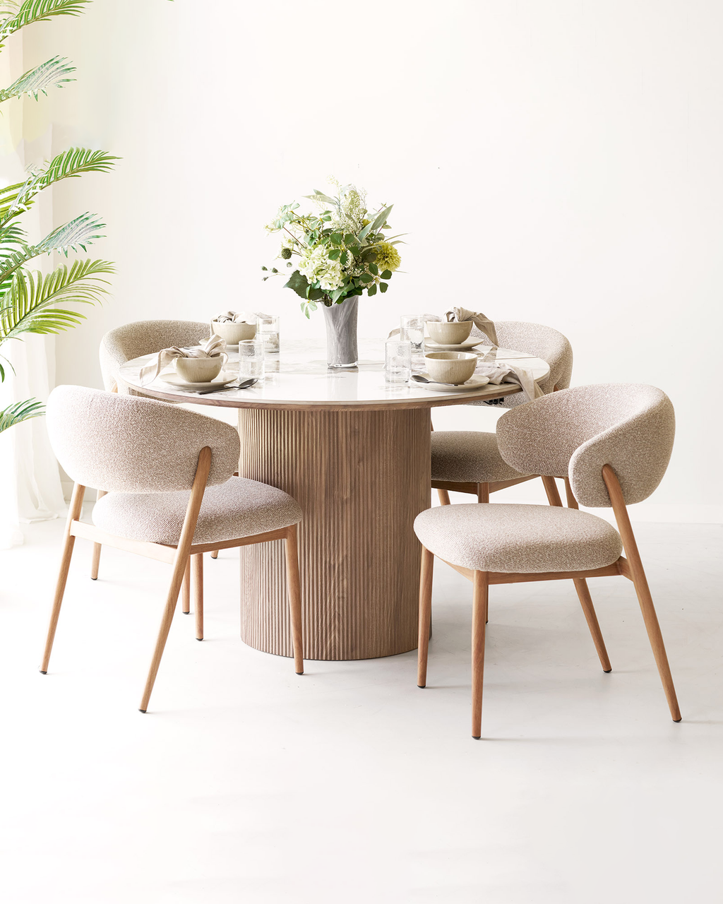 Athens & Cavi Matgrupp – Vit / Brun
