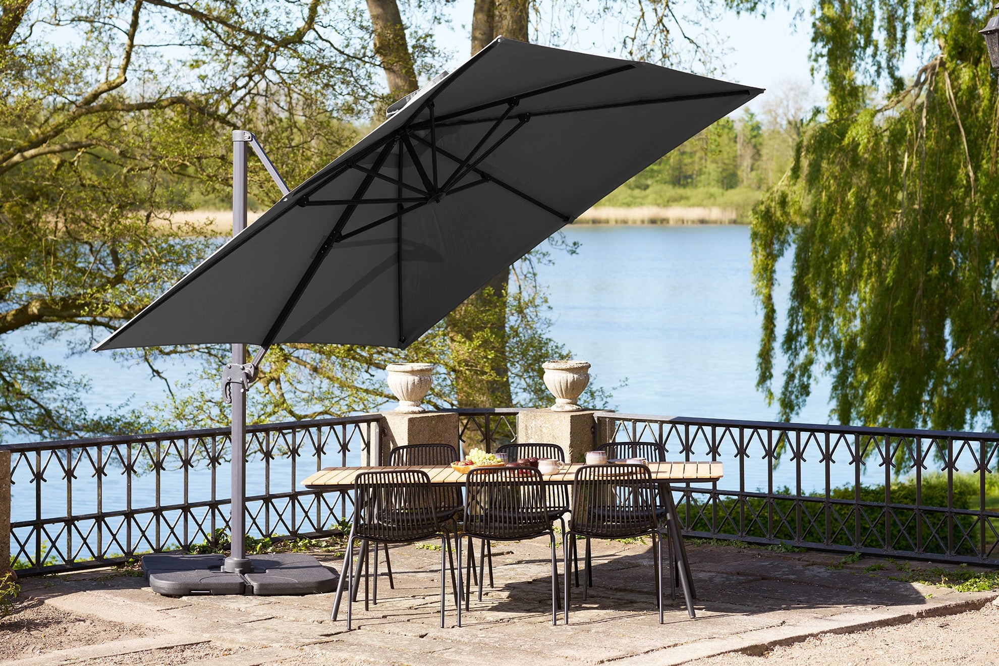 Baza Hängparasoll – Svart 3x3m