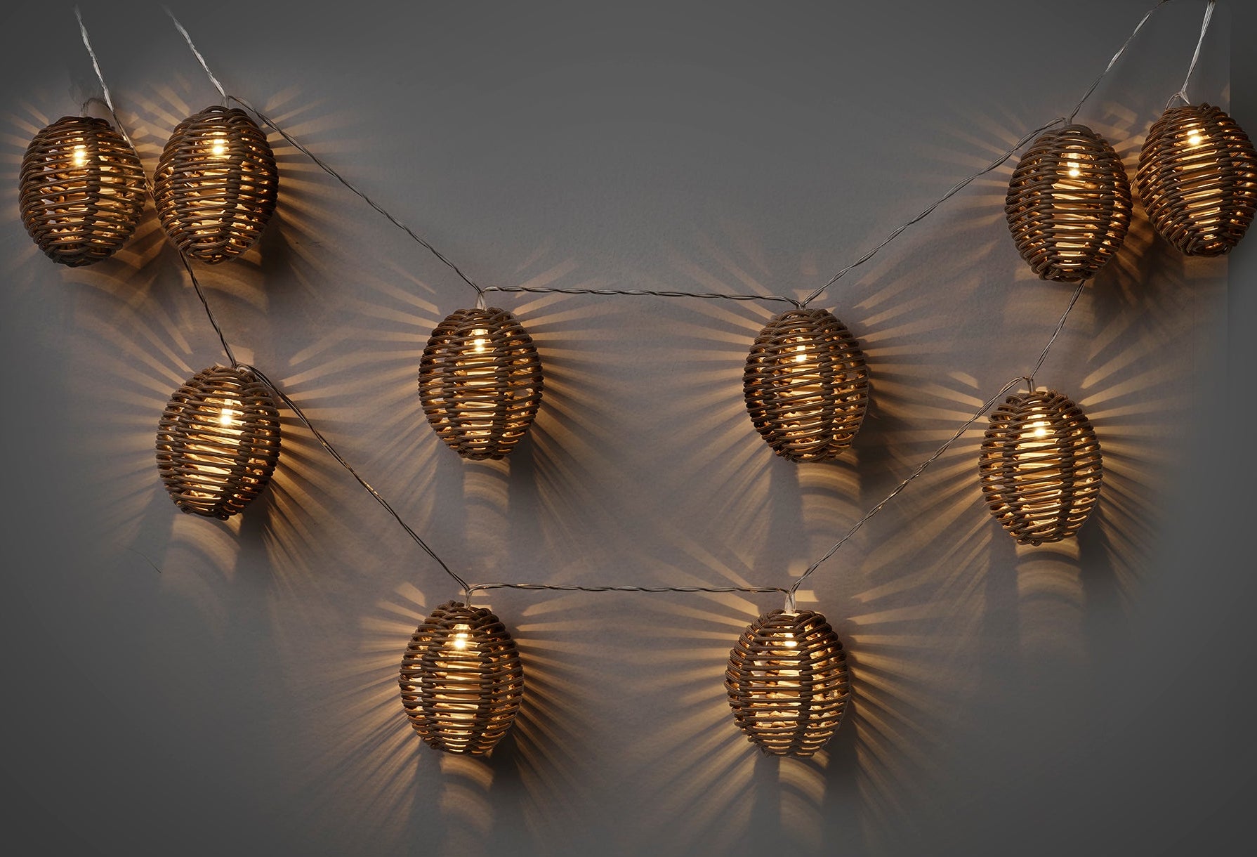 Carlisle LED Ljusslinga – Natur / Svart