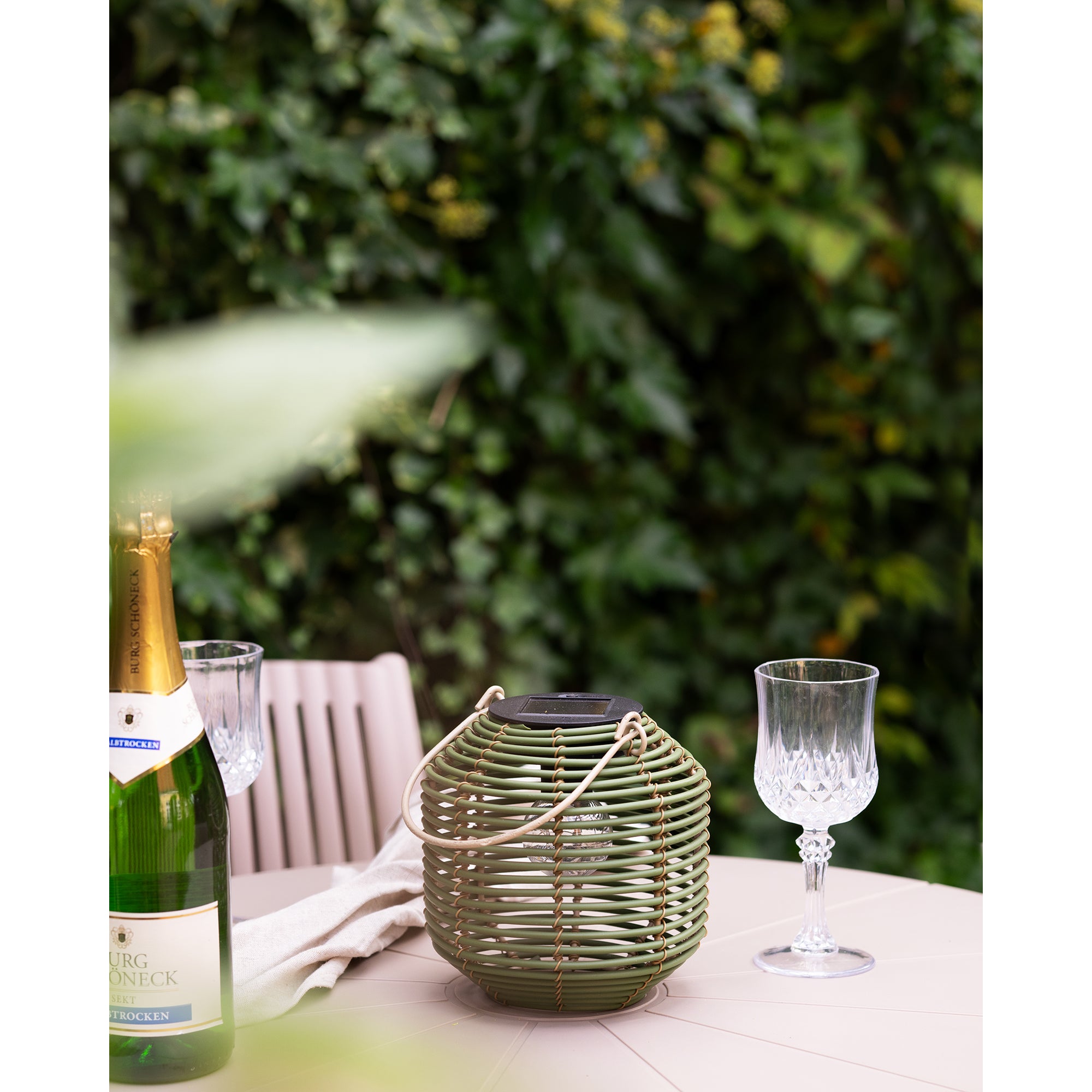 Crewe Lykta med solpanel – Grön