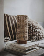 Auri  Lampa