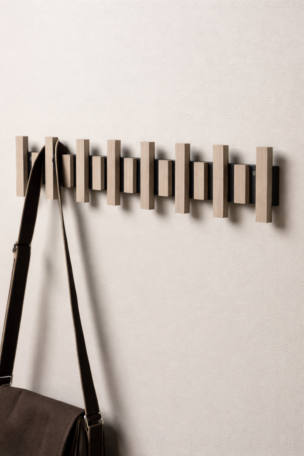 Nimes Hängare 4 x 13 x 75 Vitputsad