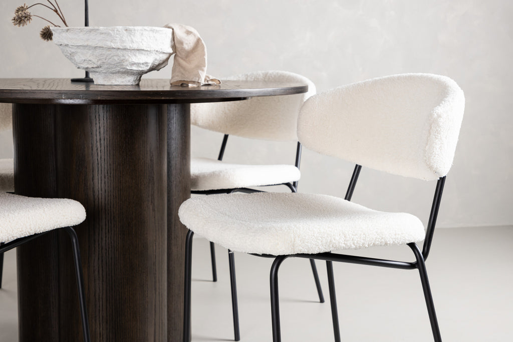 Chico Matstolar 4-pack + Runt Matbord ⌀110