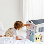BusyHus VIT PASTELL – aktivitetshus, begränsad upplaga – BusyKids