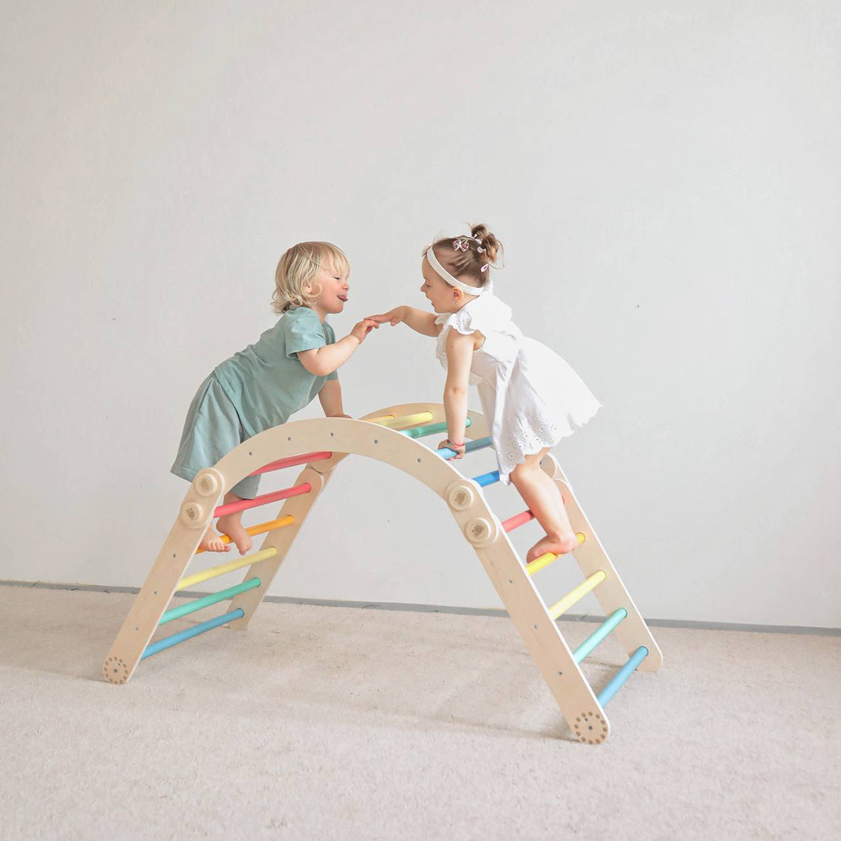 Flexi-Klettergerüst für Kinder - Set L – Regenbogenfarben – BusyKids