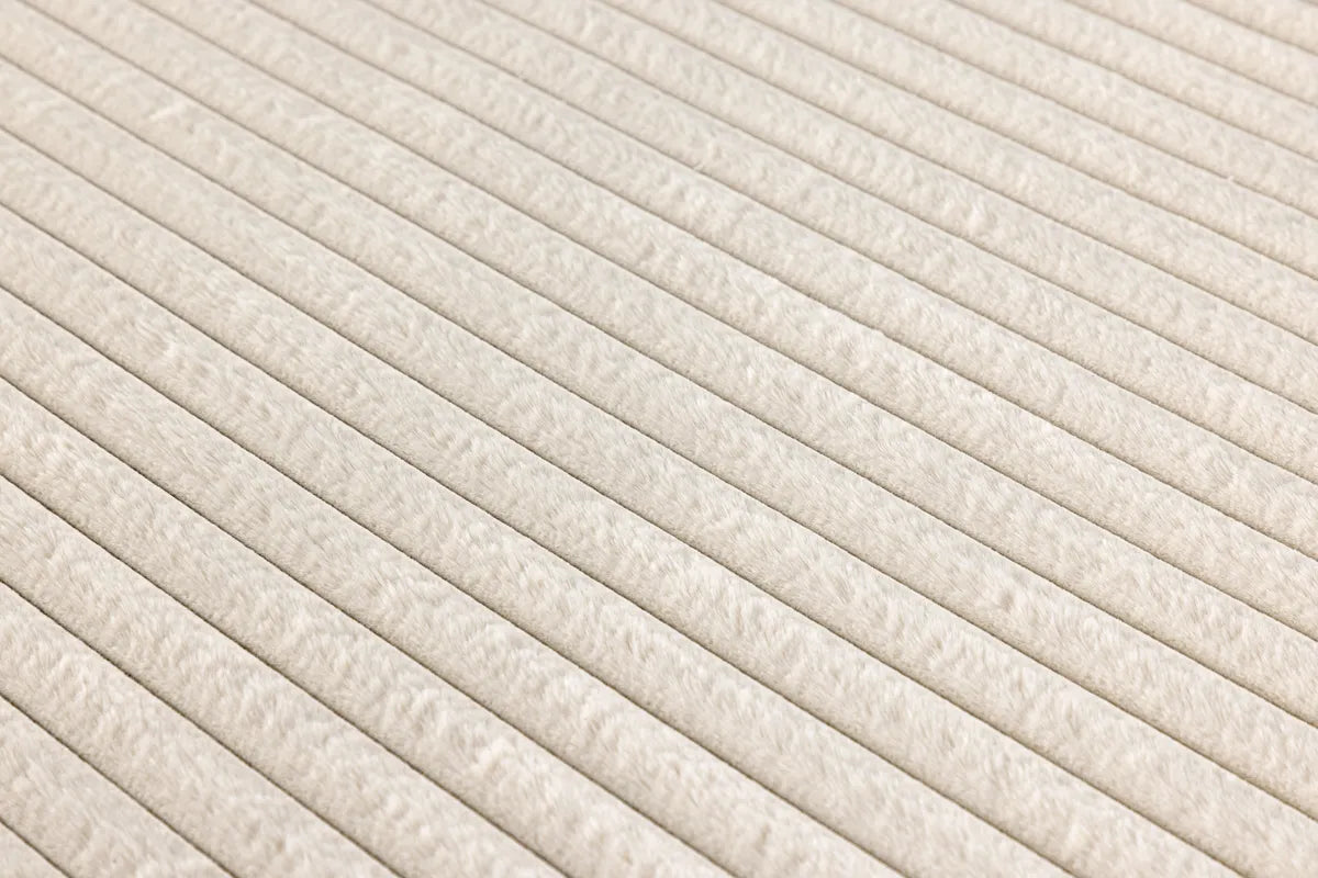 Miller Matta – Offwhite 290 × 200