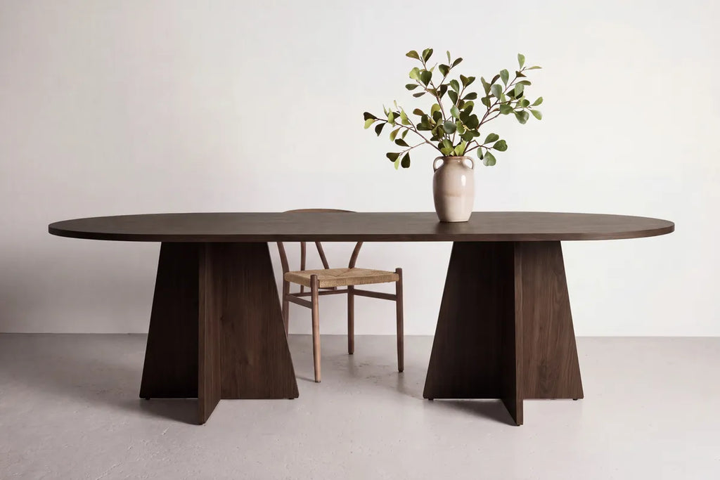 Bootcut Ovalt Matbord 200x100 – Mocca